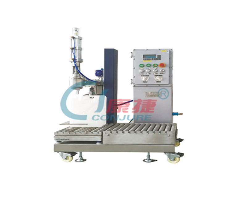 GCJ01/02-50-IIB頂充式半自動(dòng)液體灌裝機(jī)